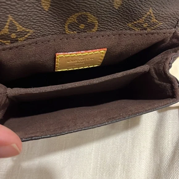 Louis Vuitton Micro Métis bag - Picture 13 of 16